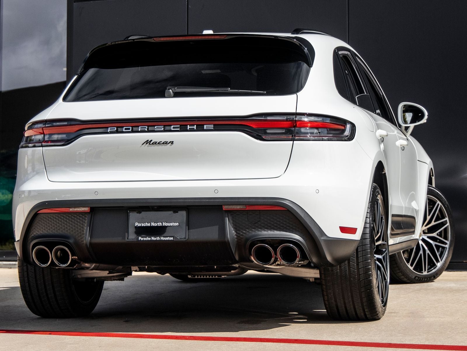 2026 Porsche Macan Macan