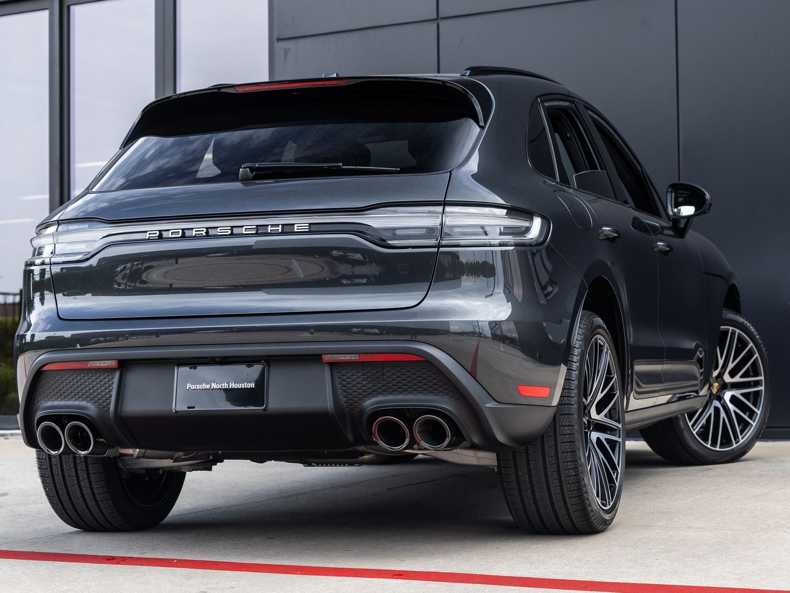 2026 Porsche Macan Macan