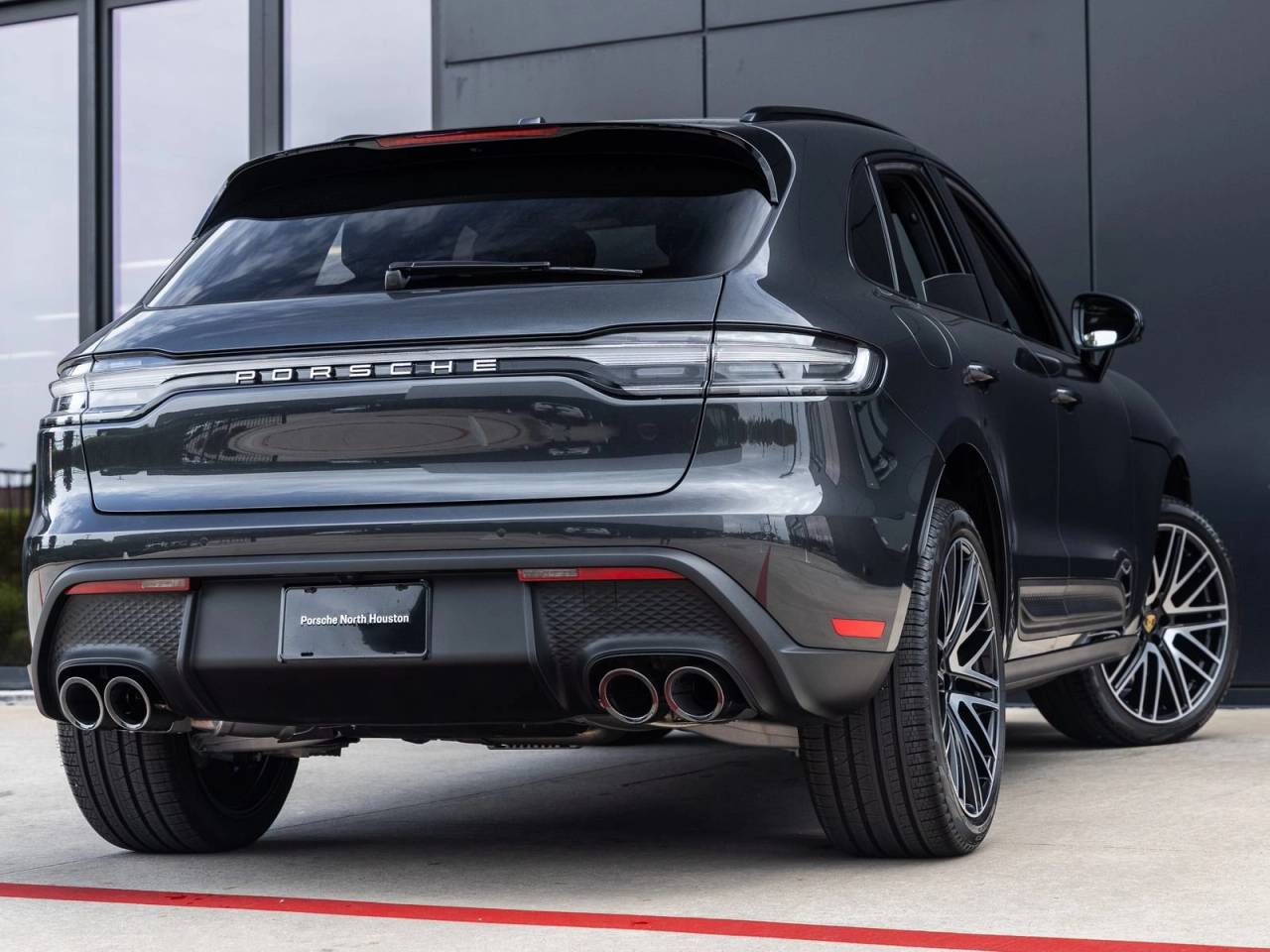 2026 Porsche Macan Macan