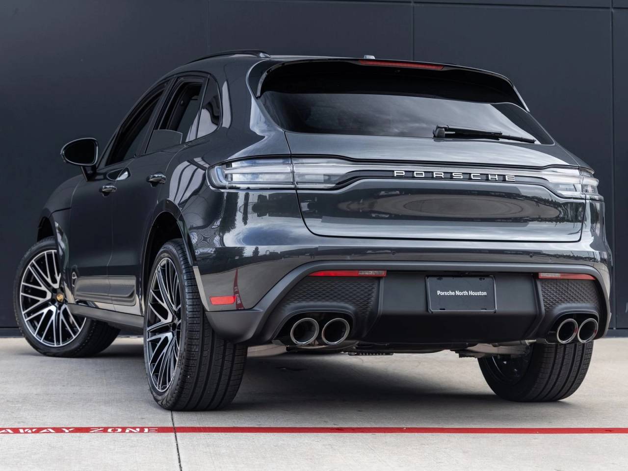 2026 Porsche Macan Macan
