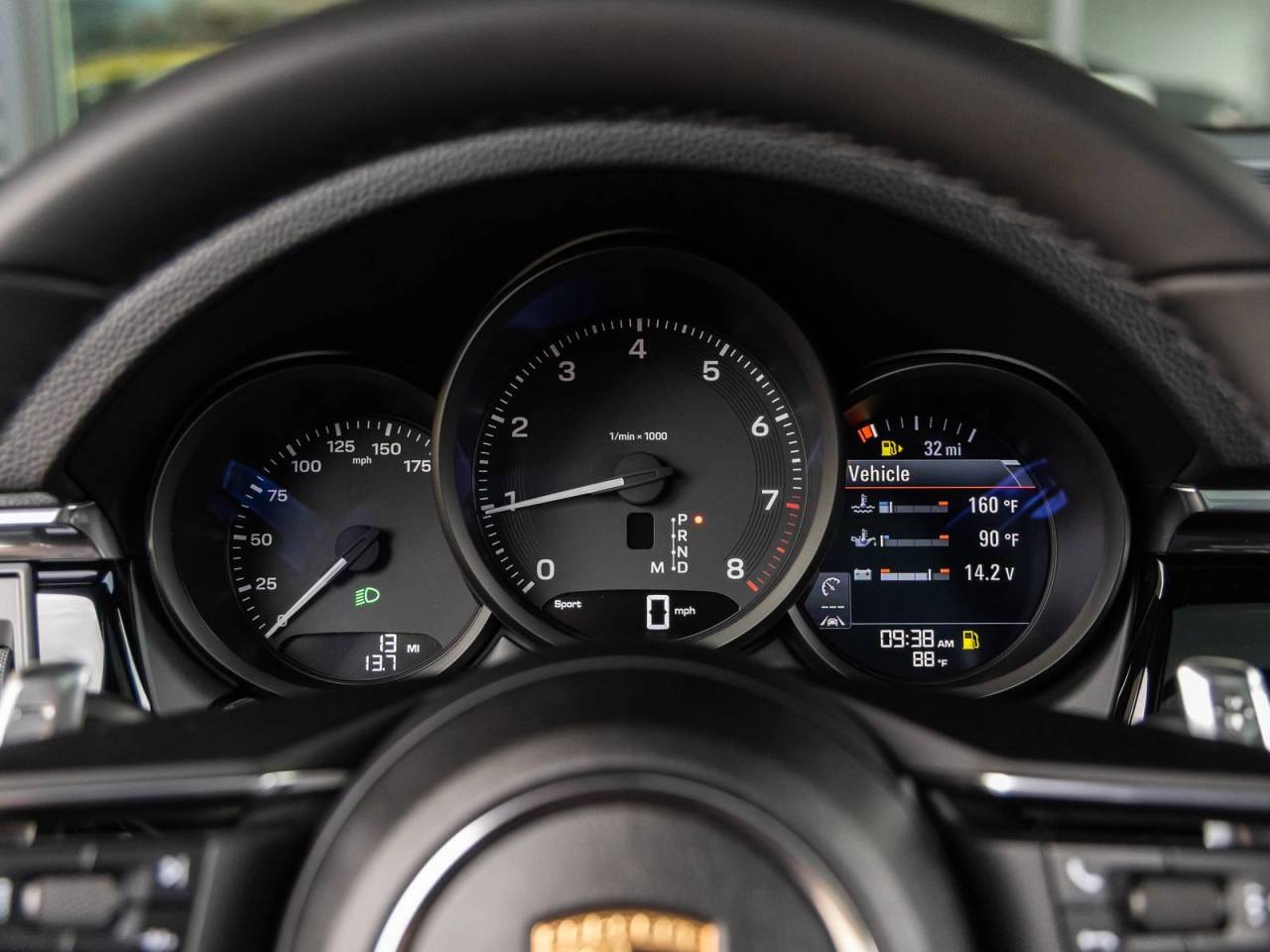 2026 Porsche Macan Macan