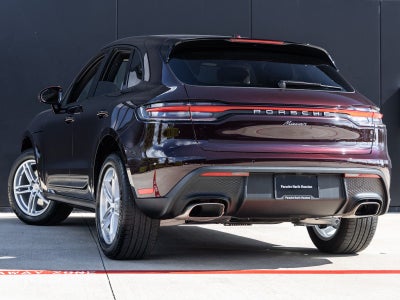 2026 Porsche Macan Base
