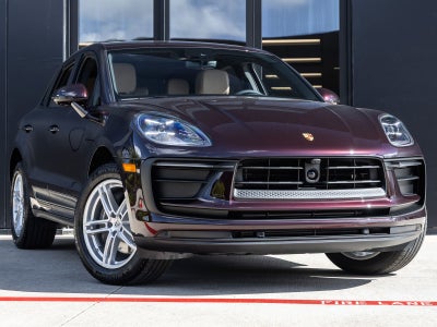 2026 Porsche Macan Base