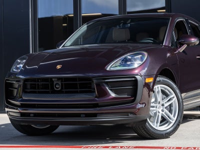 2026 Porsche Macan Base