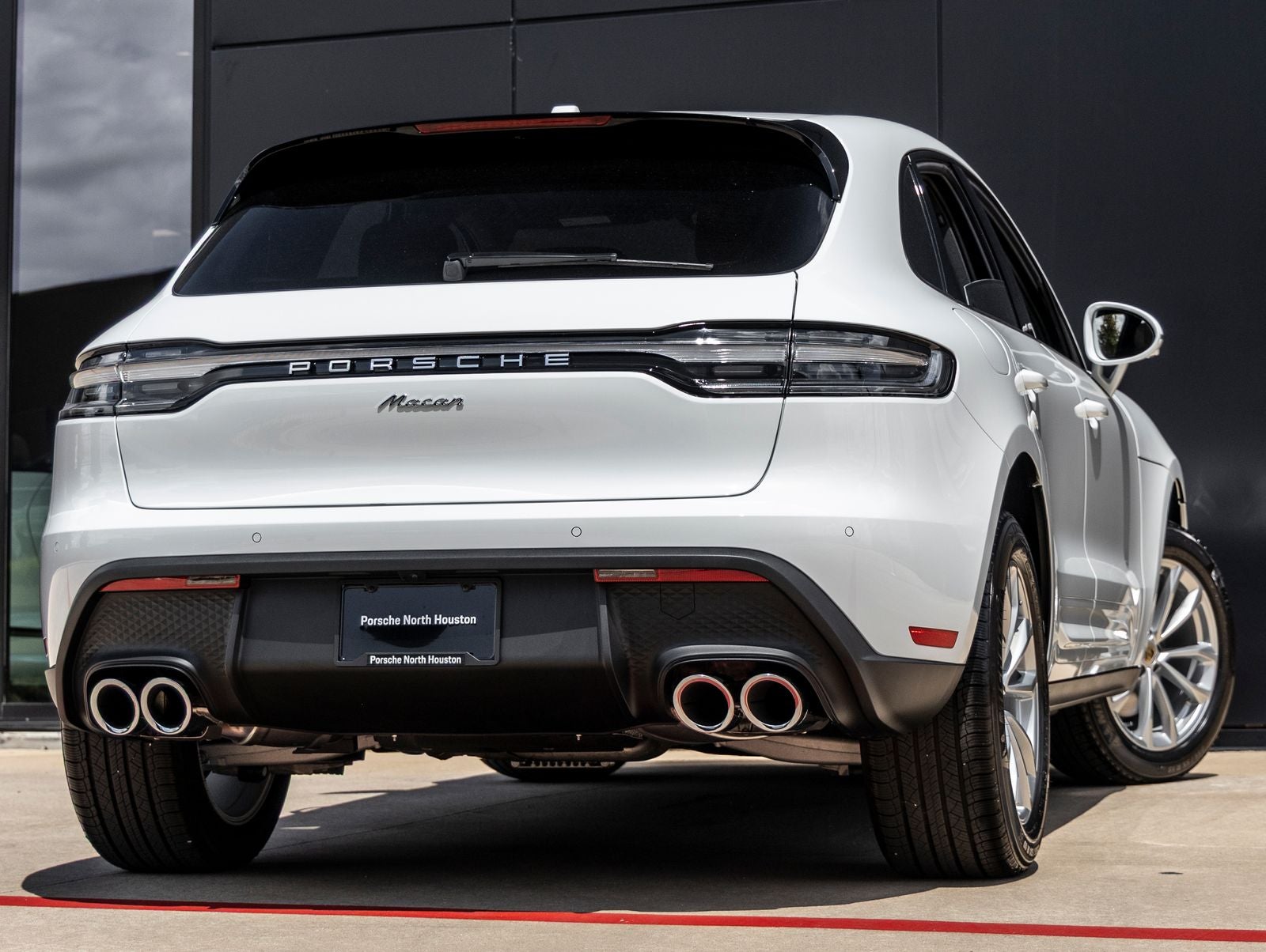 2026 Porsche Macan Macan