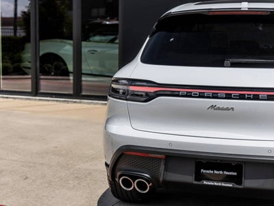 2026 Porsche Macan Macan