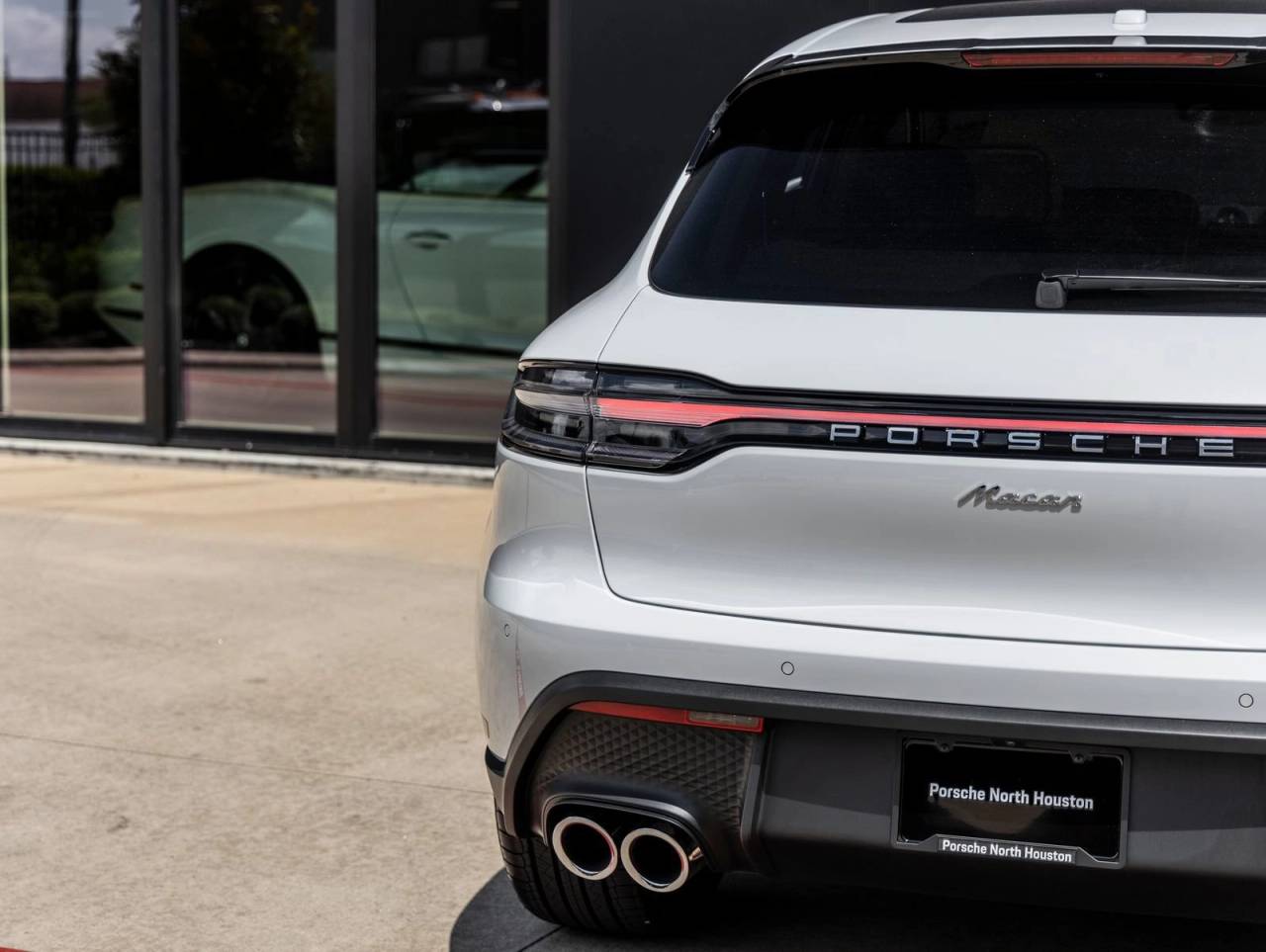 2026 Porsche Macan Macan