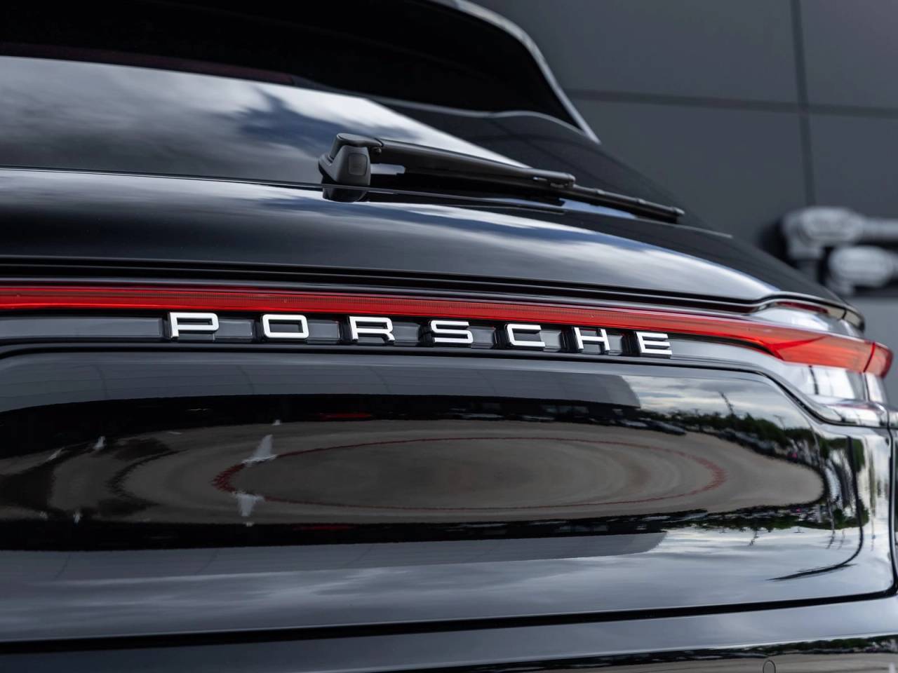 2026 Porsche Macan Macan