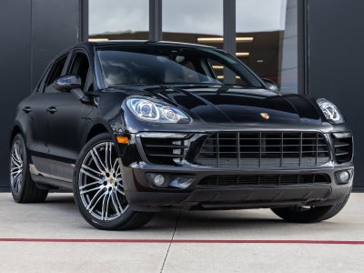 2018 Porsche Macan Macan Sport Edition