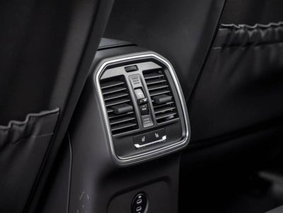 2022 Porsche Macan AWD