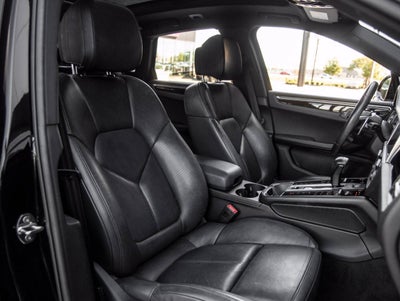 2023 Porsche Macan Macan