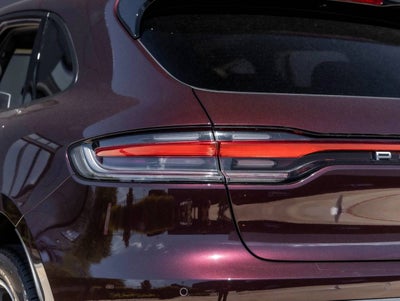 2023 Porsche Macan AWD