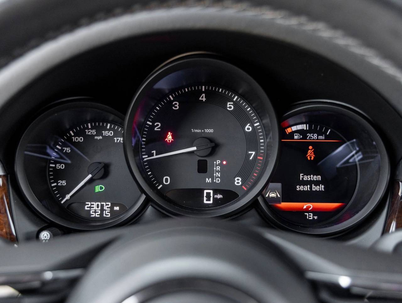 2023 Porsche Macan AWD