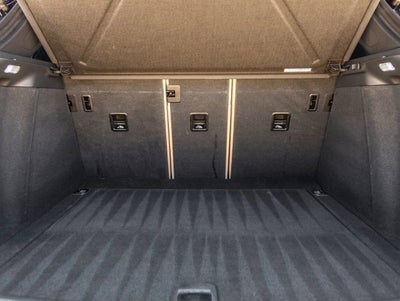 2023 Porsche Macan AWD