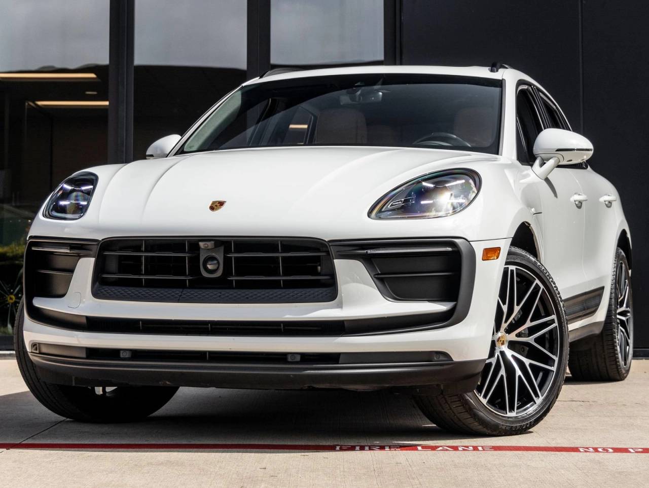 2024 Porsche Macan Macan (MY24)