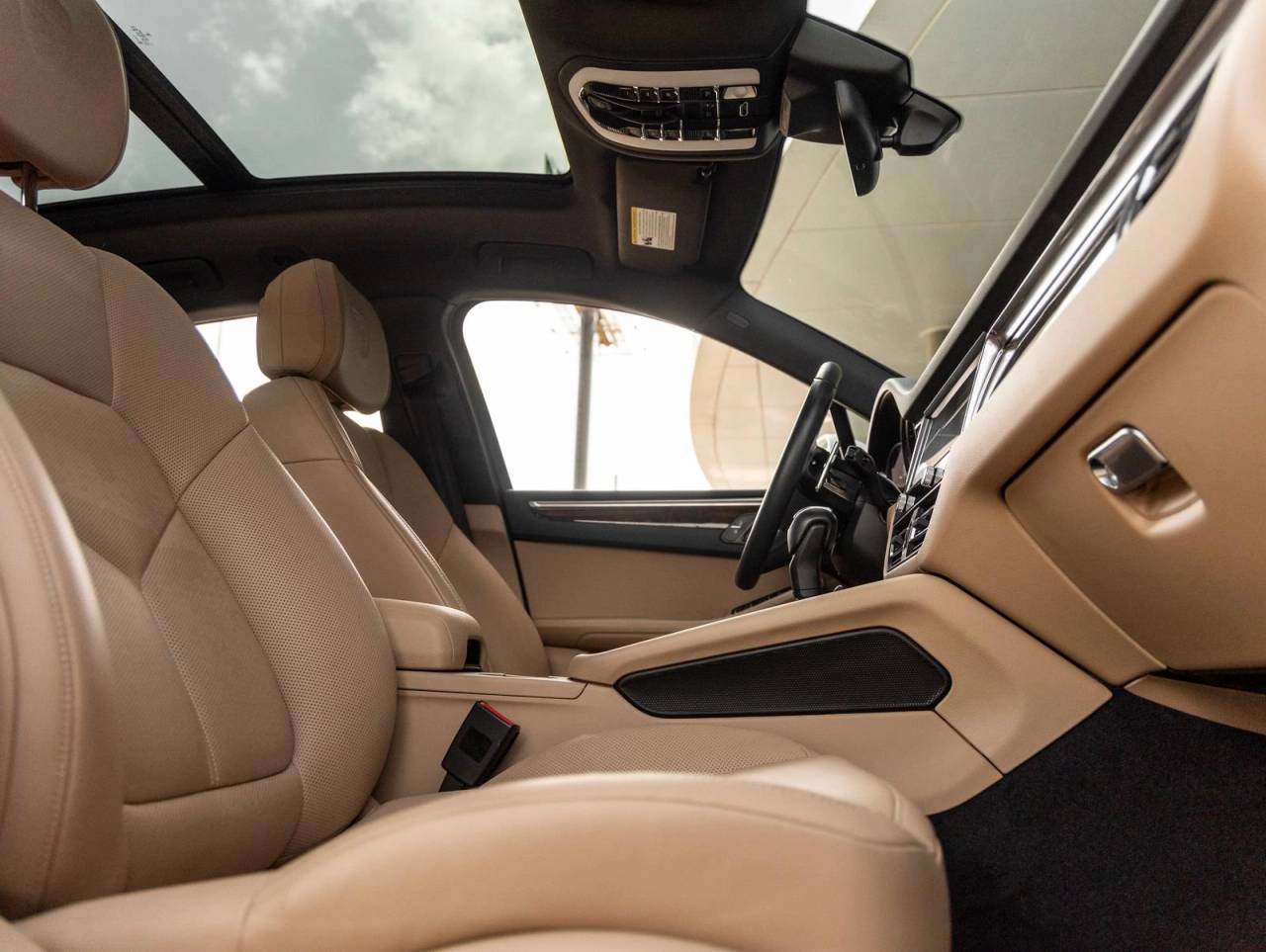2024 Porsche Macan Macan (MY24)