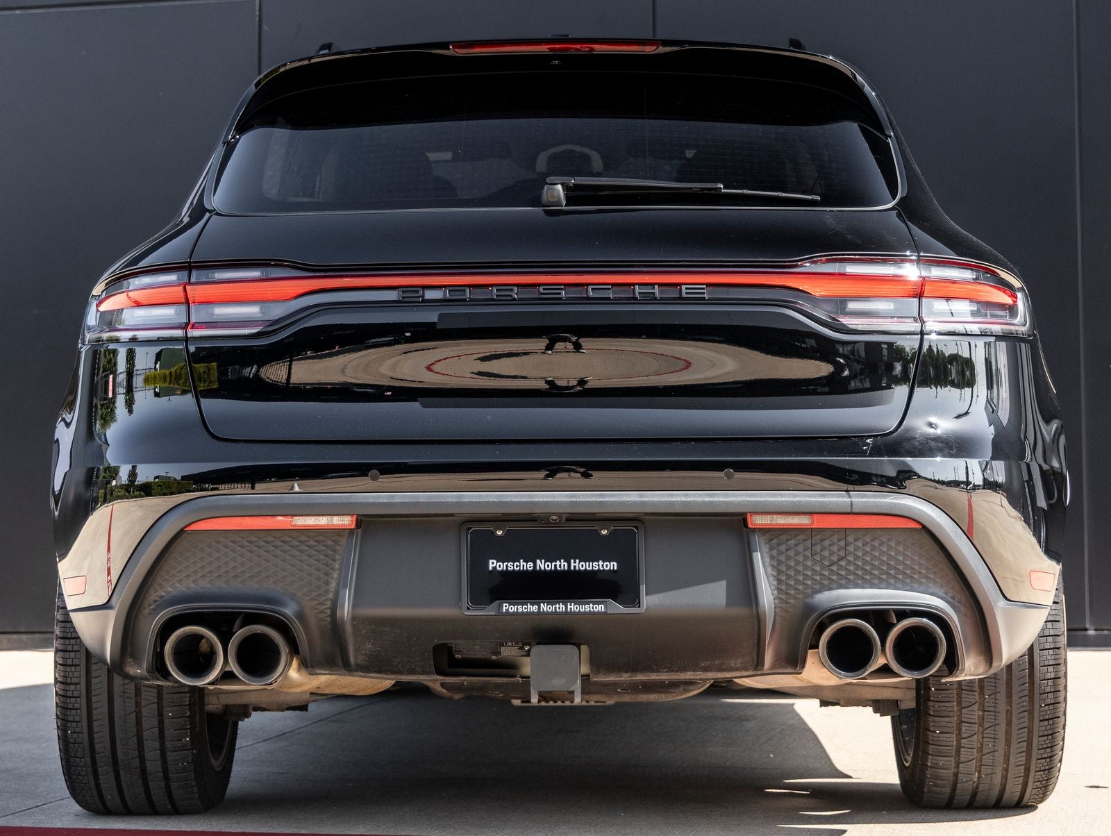 2024 Porsche Macan Base