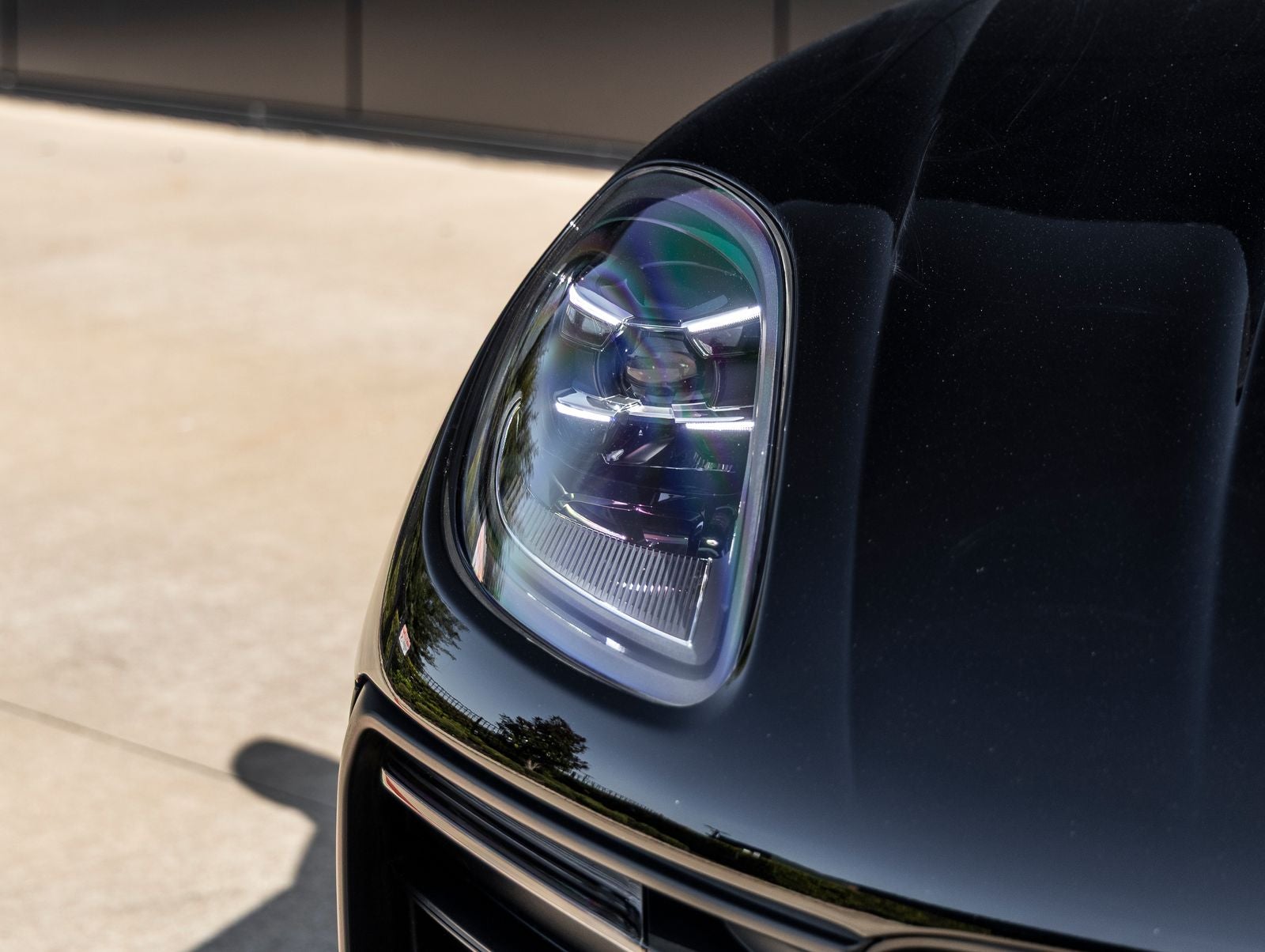 2024 Porsche Macan Base