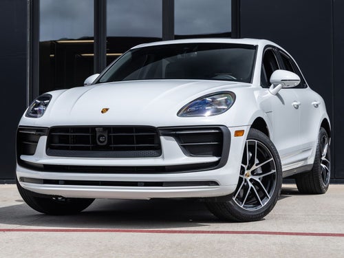 2025 Porsche Macan AWD