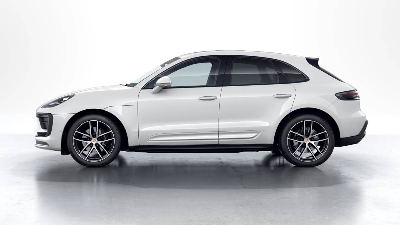 2025 Porsche Macan AWD