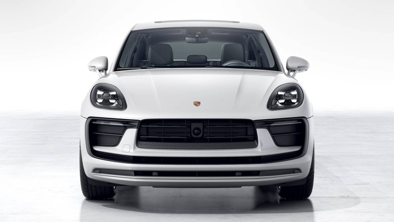2025 Porsche Macan AWD