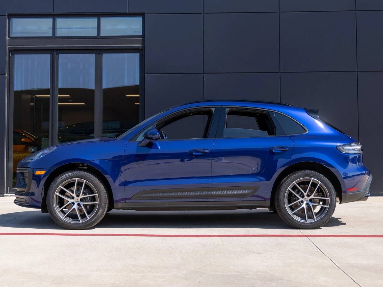 2025 Porsche Macan Macan