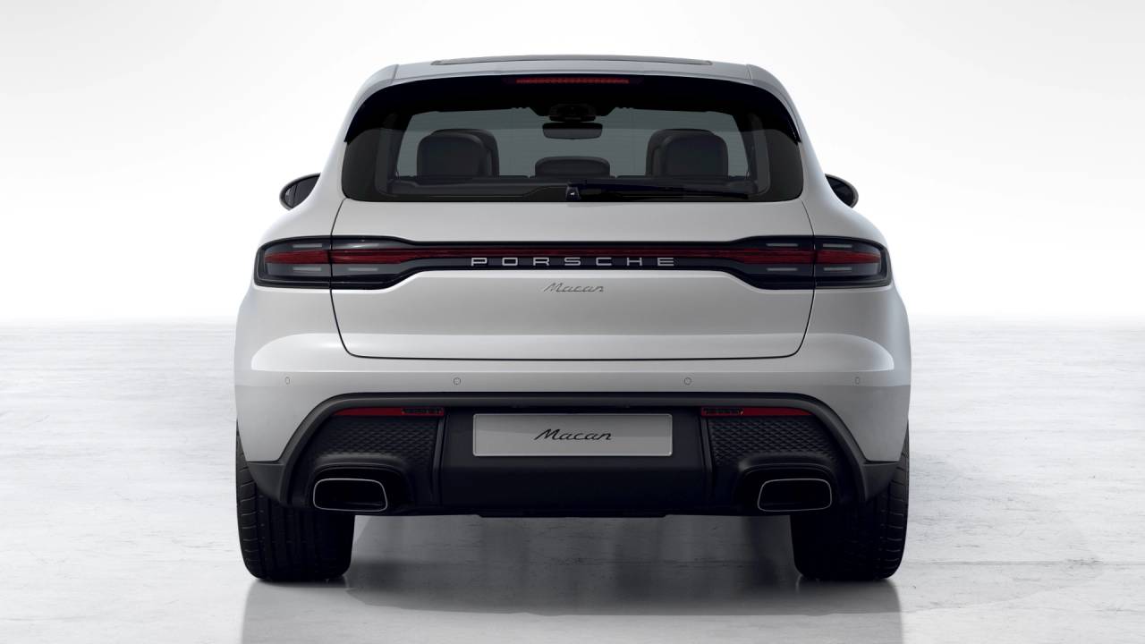 2026 Porsche Macan AWD