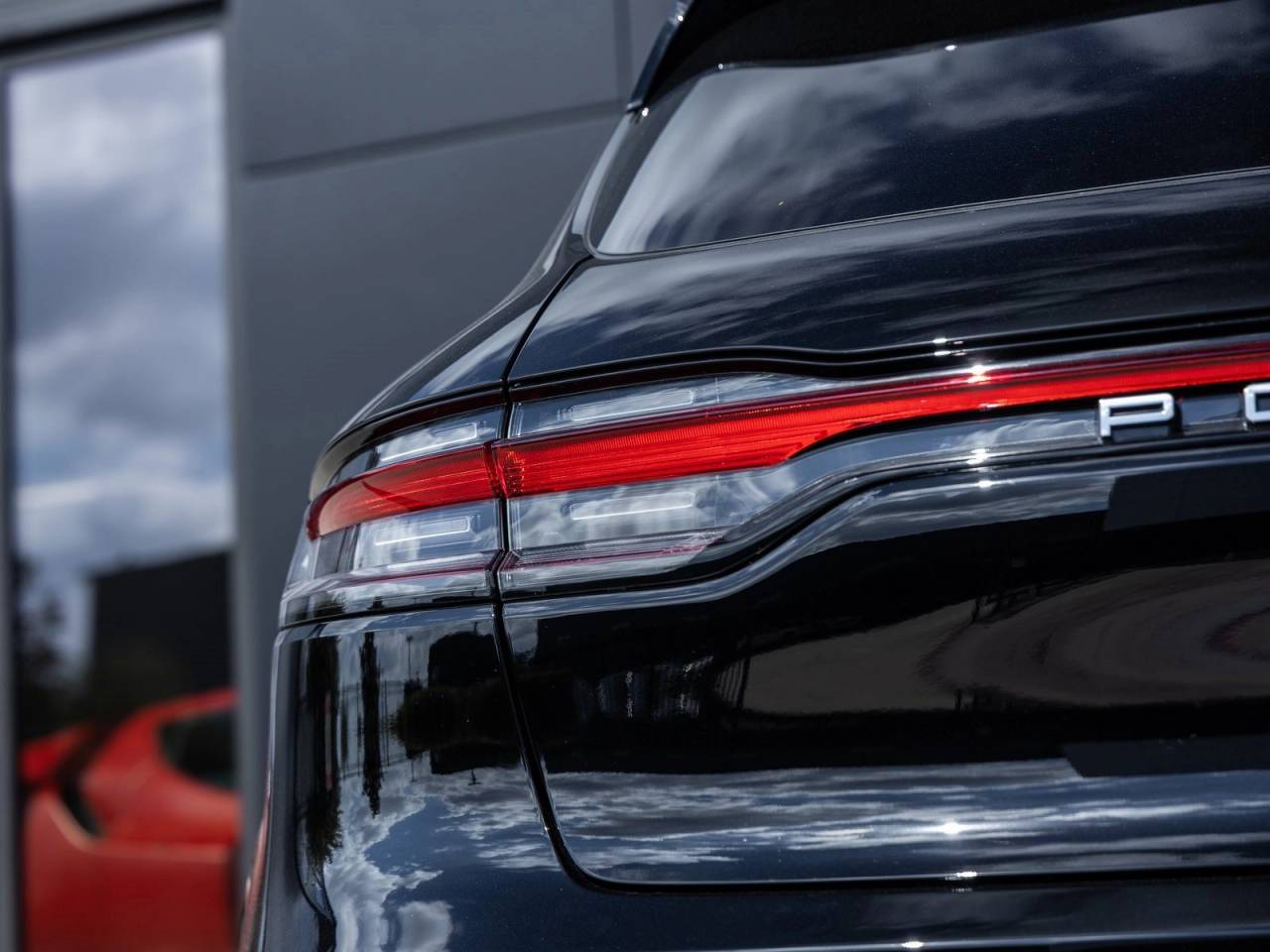 2026 Porsche Macan Macan