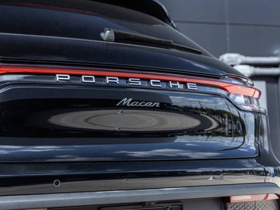 2026 Porsche Macan Macan