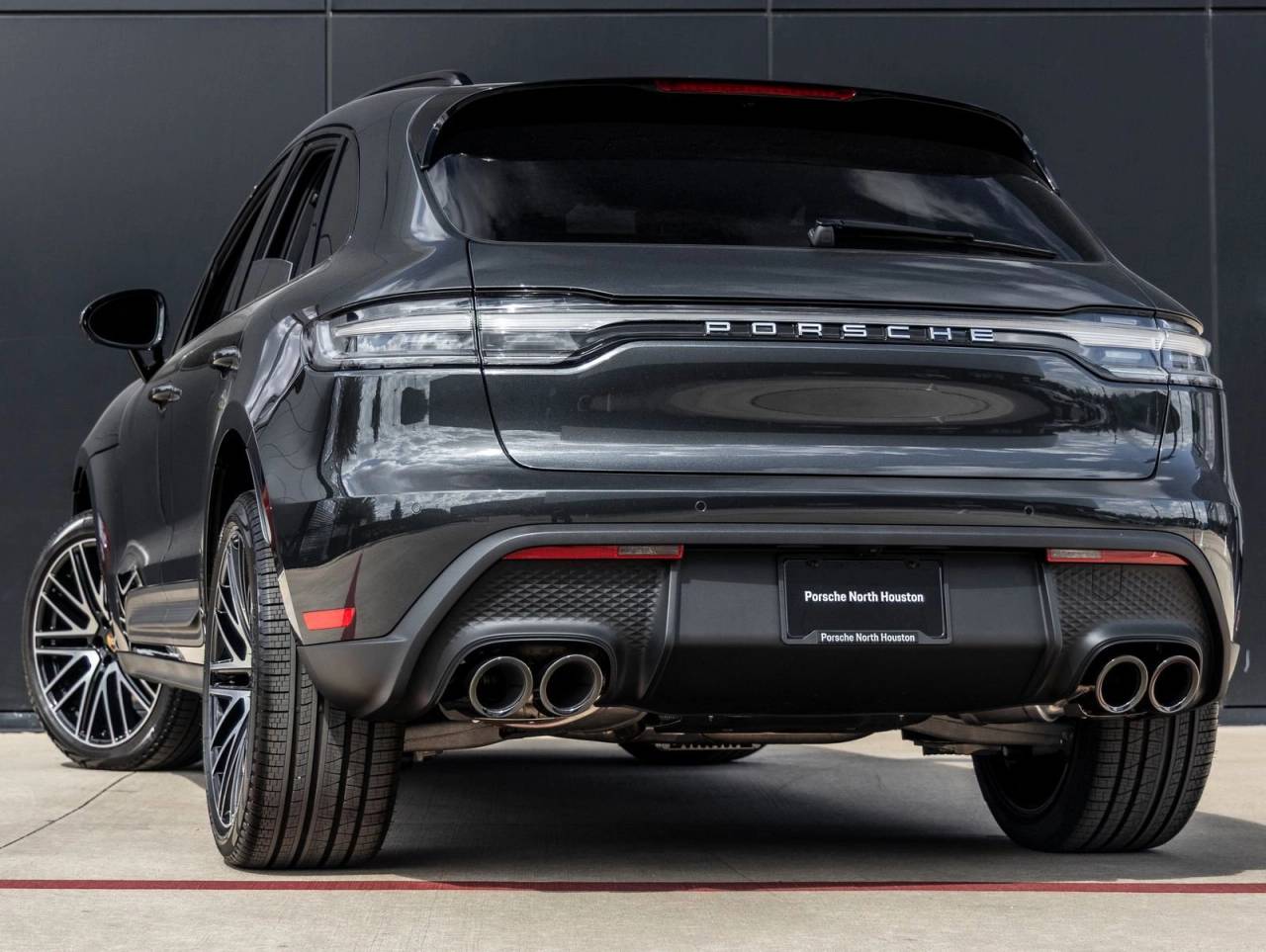 2026 Porsche Macan Macan