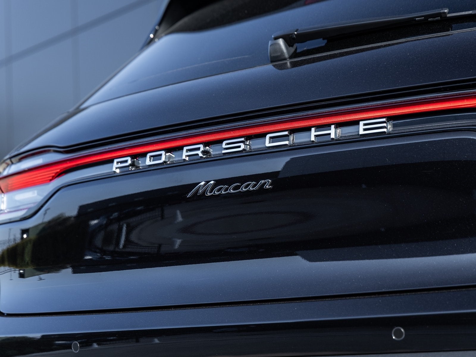 2026 Porsche Macan Macan