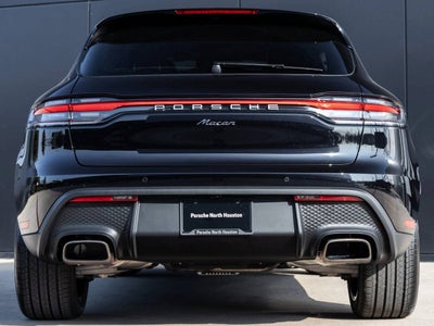 2026 Porsche Macan Macan