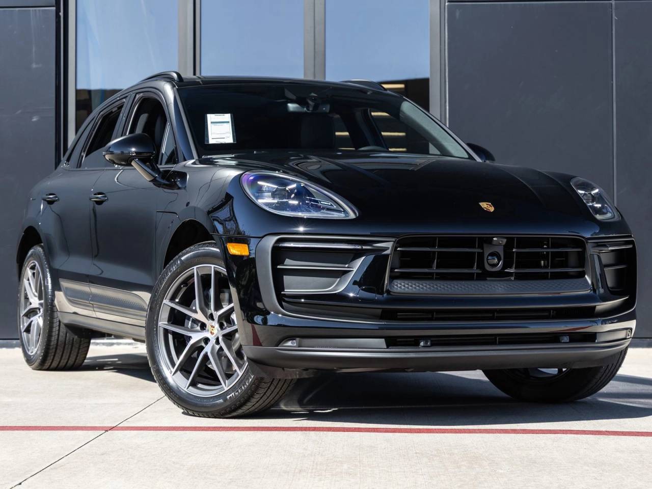 2026 Porsche Macan Macan