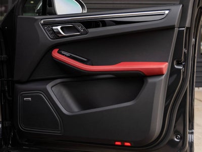 2026 Porsche Macan Macan T