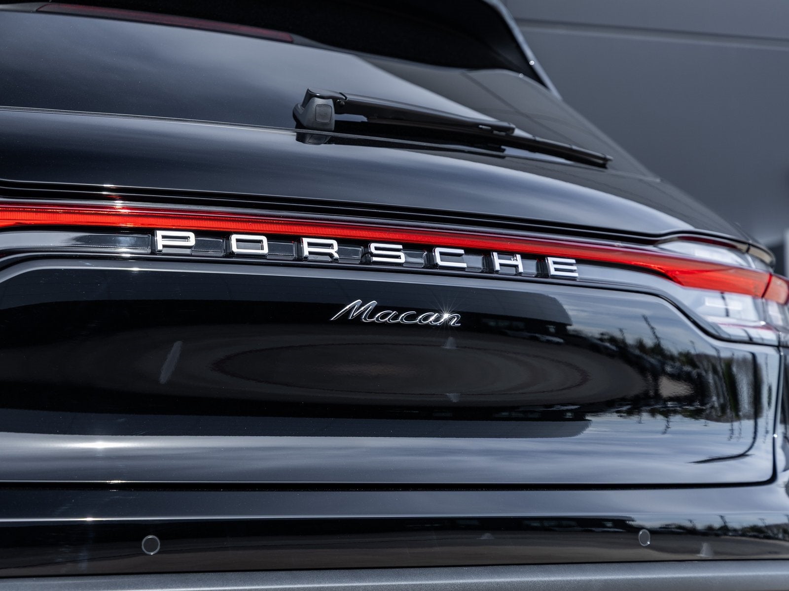 2026 Porsche Macan Macan