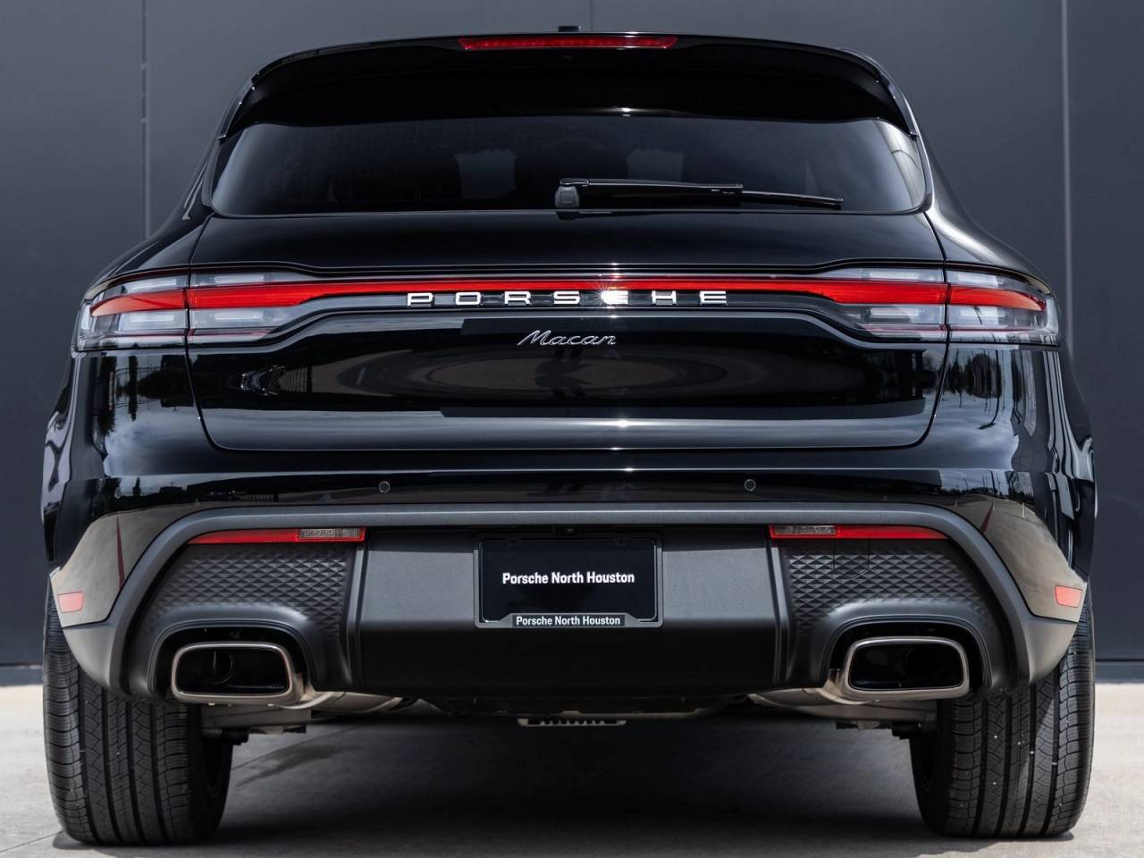 2026 Porsche Macan Macan