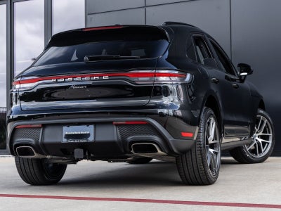 2026 Porsche Macan Macan