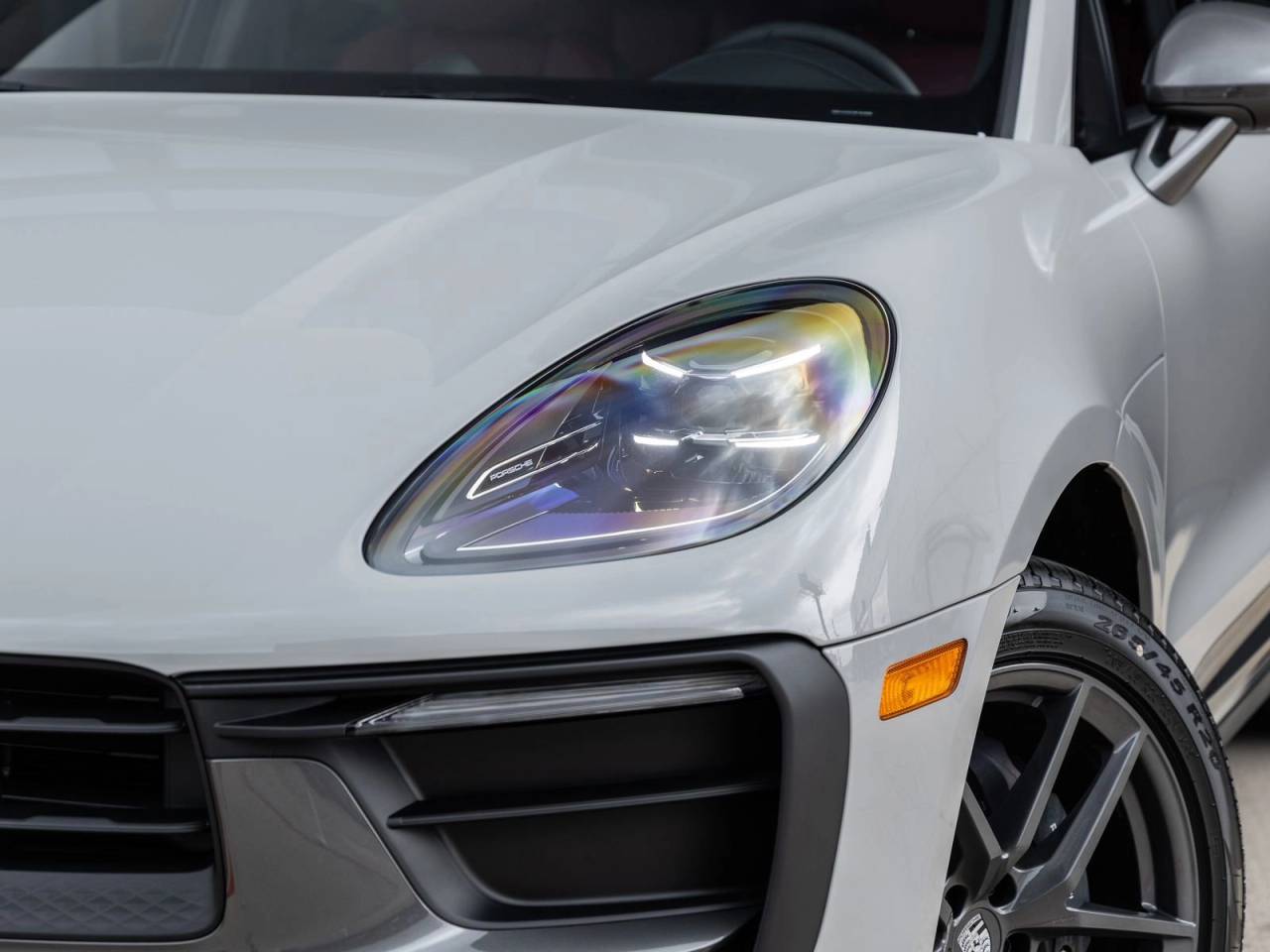 2026 Porsche Macan T