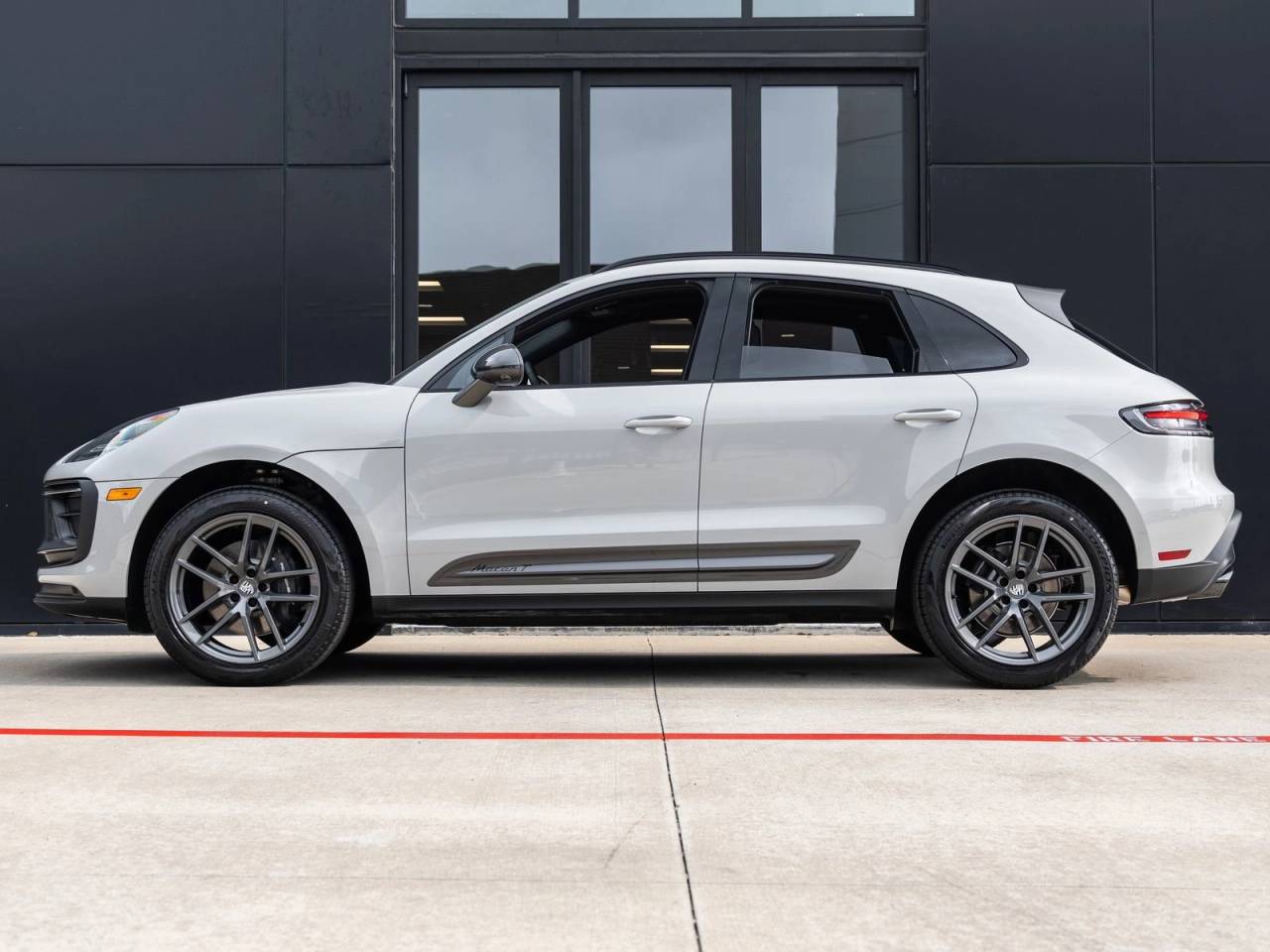 2026 Porsche Macan T