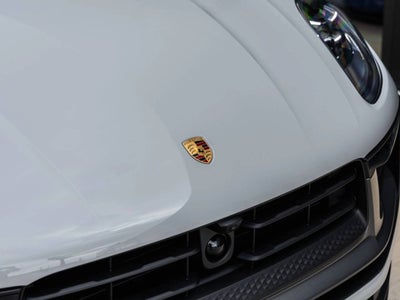 2026 Porsche Macan T
