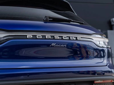 2026 Porsche Macan AWD