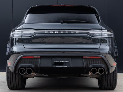 2026 Porsche Macan AWD