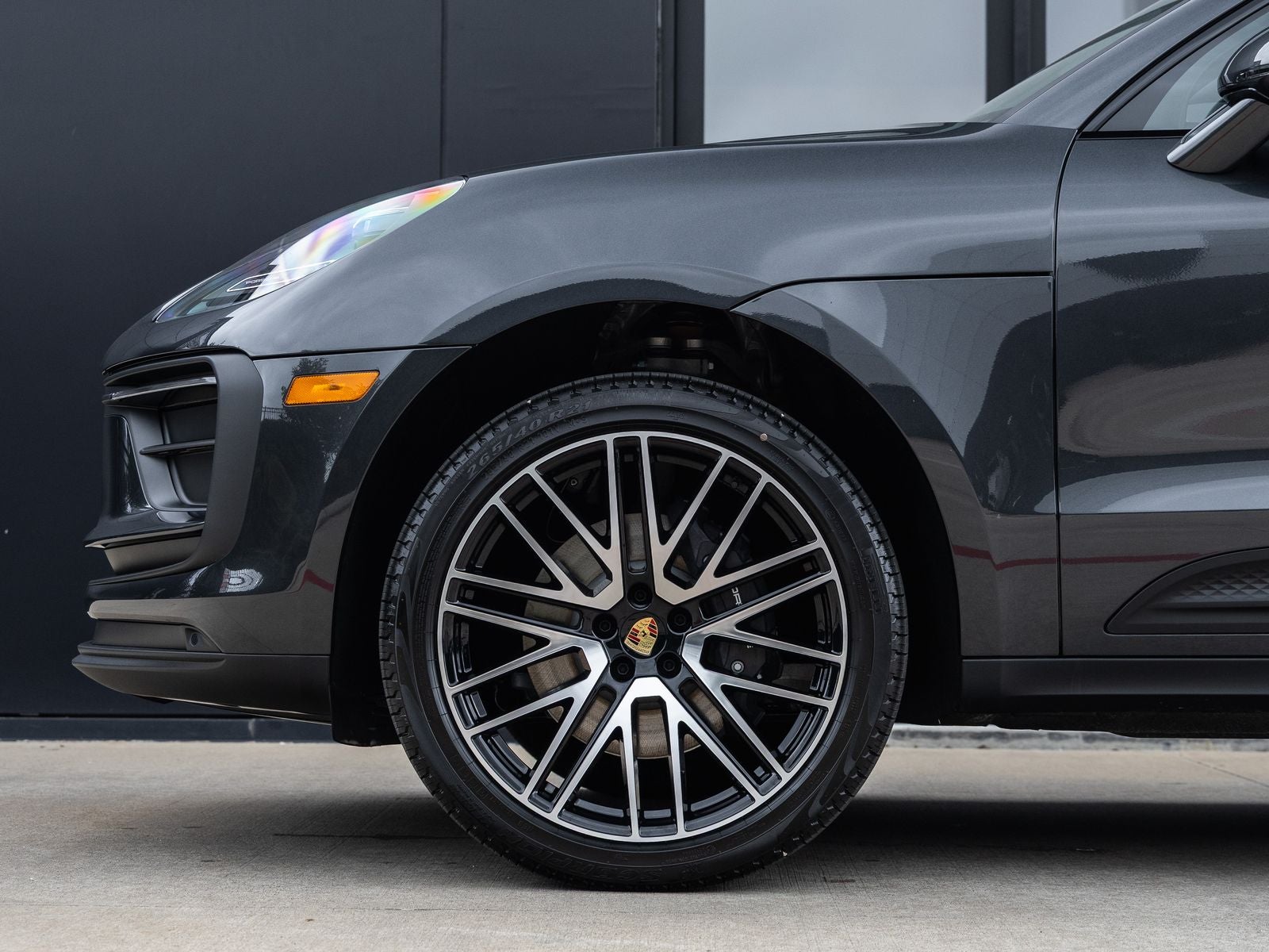 2026 Porsche Macan AWD