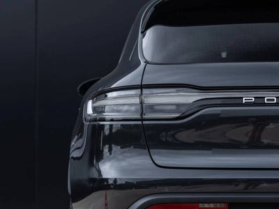2026 Porsche Macan AWD