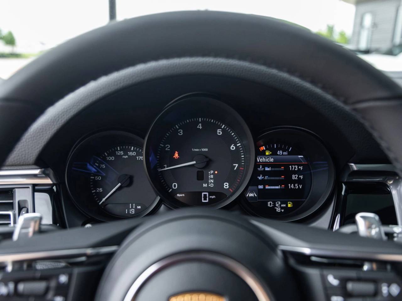 2026 Porsche Macan AWD