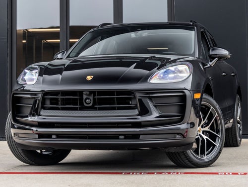 2026 Porsche Macan AWD
