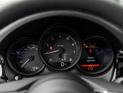 2026 Porsche Macan AWD