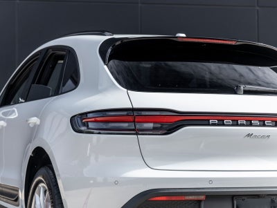 2026 Porsche Macan Macan