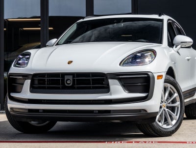 2026 Porsche Macan Macan
