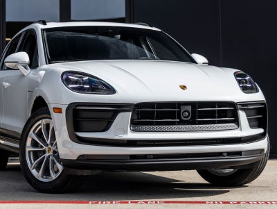 2026 Porsche Macan Macan